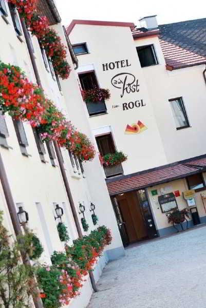 Hotel Zur Post Sankt Valentin Exterior photo